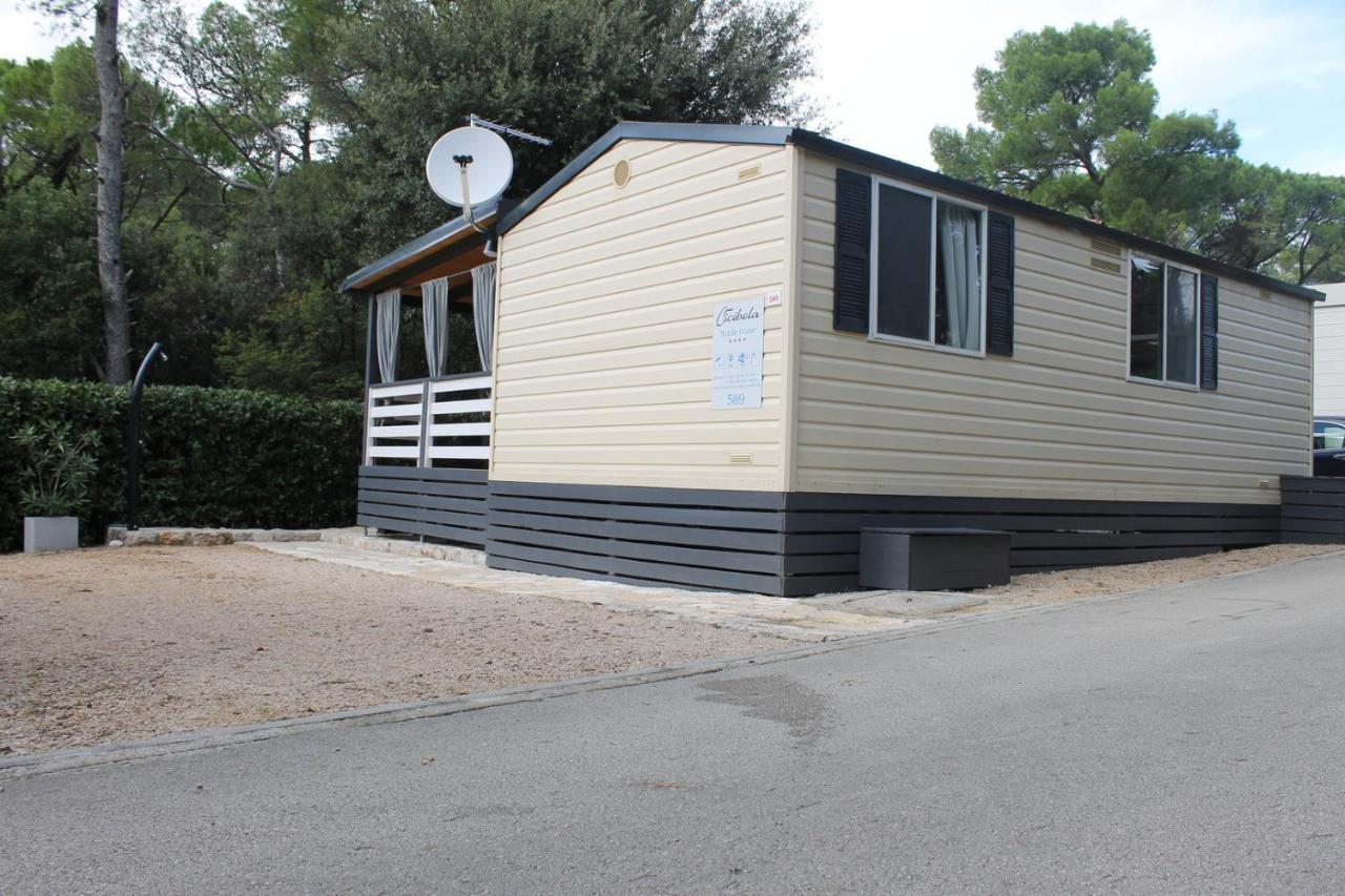 Mobile Home Cicibela Biograd Na Moru Bagian luar foto